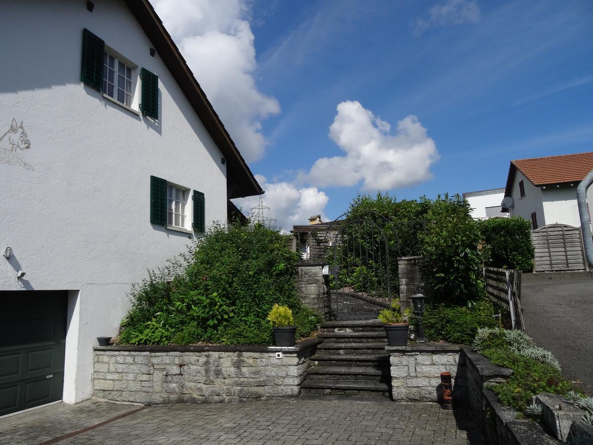 Heidis Gastehaus Bed and Breakfast Niederwil Exterior foto