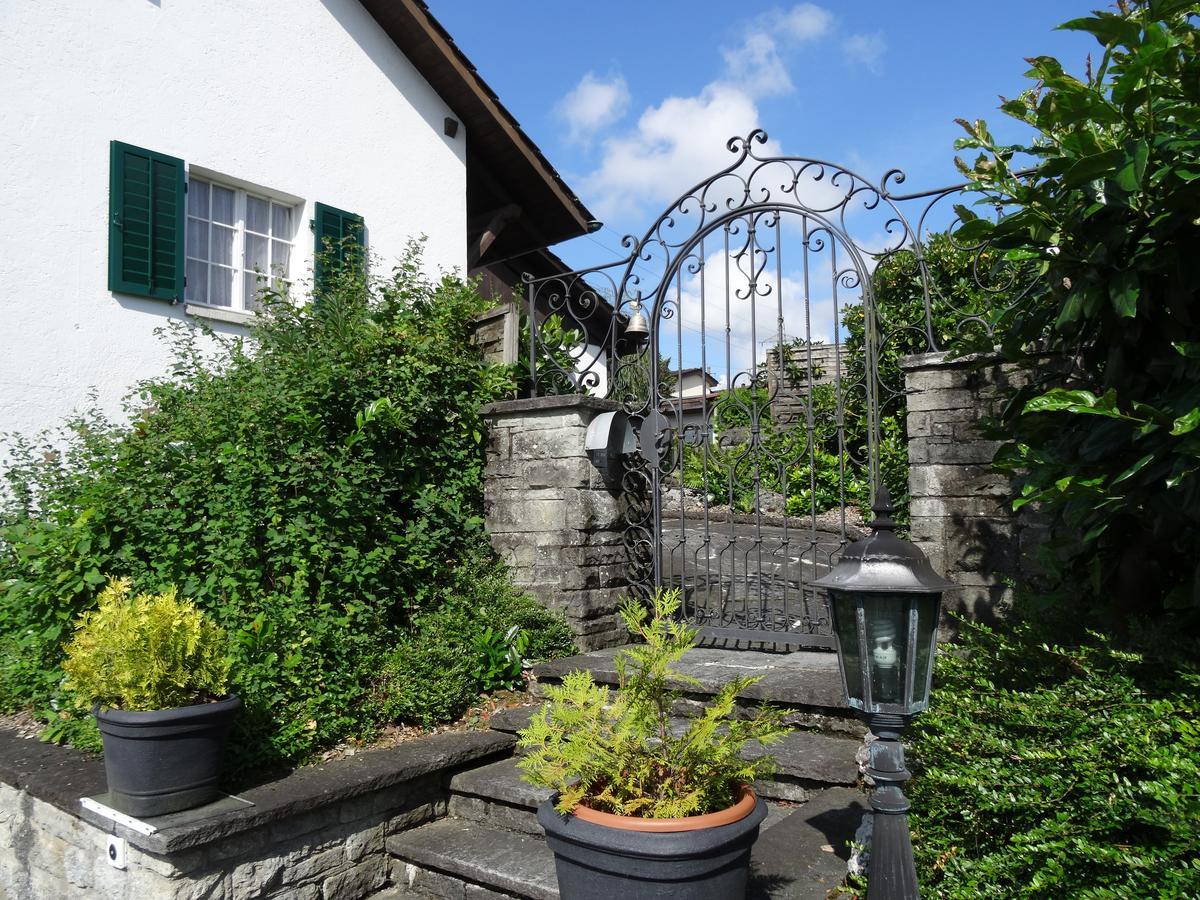 Heidis Gastehaus Bed and Breakfast Niederwil Exterior foto