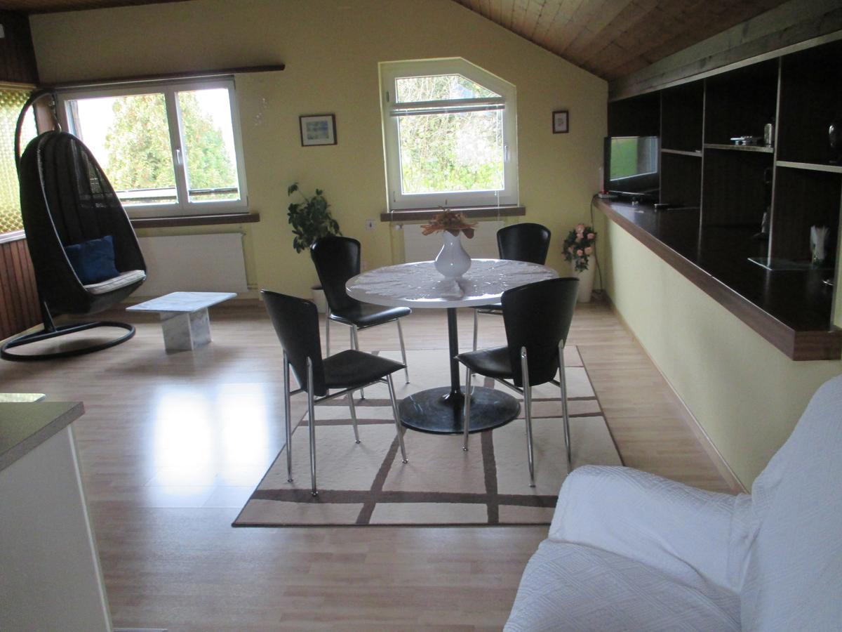 Heidis Gastehaus Bed and Breakfast Niederwil Exterior foto